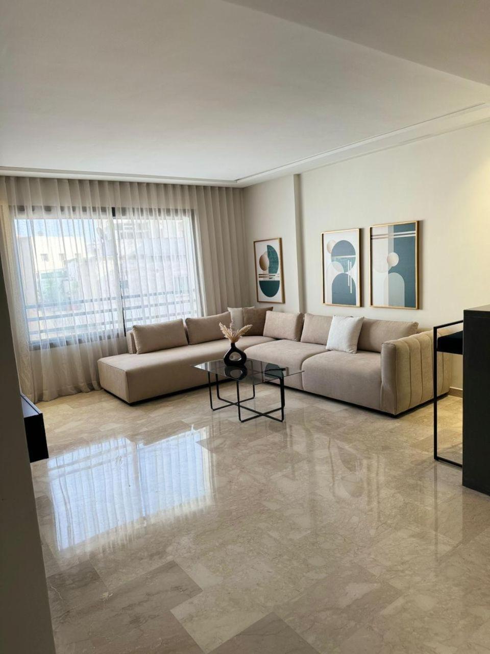 Apartment Luxueux 30 Neuf Avec Terrasse Casablanca